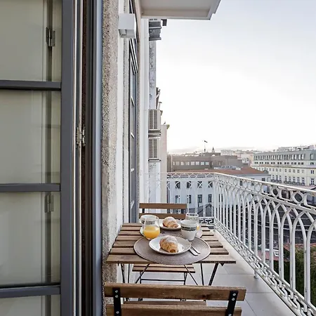 31 Janeiro 157 - Delightful 1br Flat W/ Ac & Balcony By Lovelystay Oporto